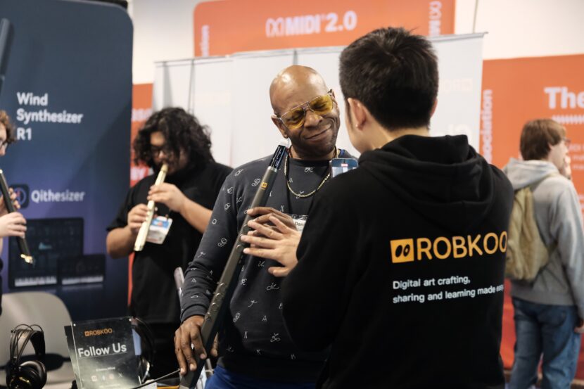 Robkoo R1 at NAMM